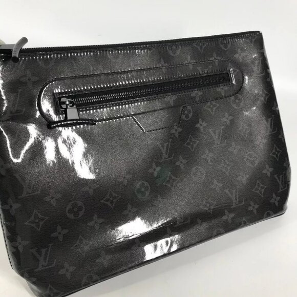 LOUIS VUITTON MonogramEclipse Glaze Exclusive to Japan Pochette-Cosmos - Picture 6 of 15